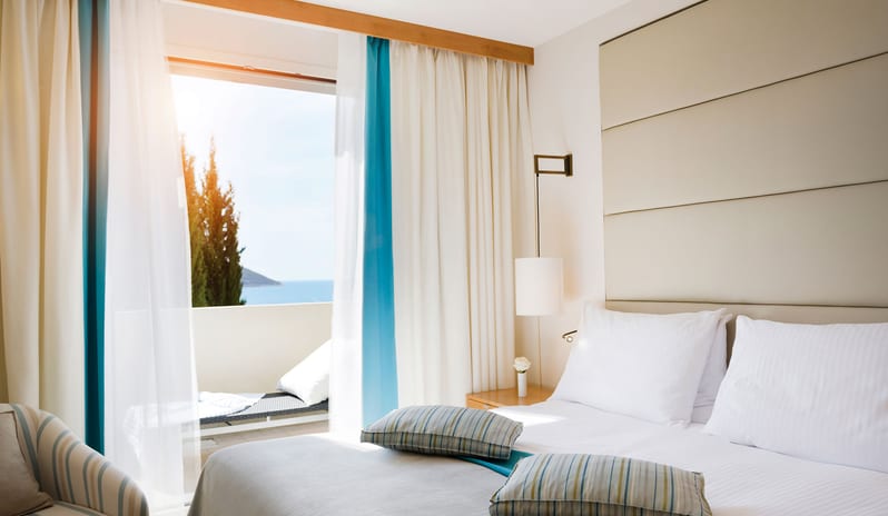 SUN GARDENS - ONE BEDROOM RESIDENCE SEA VIEW BED